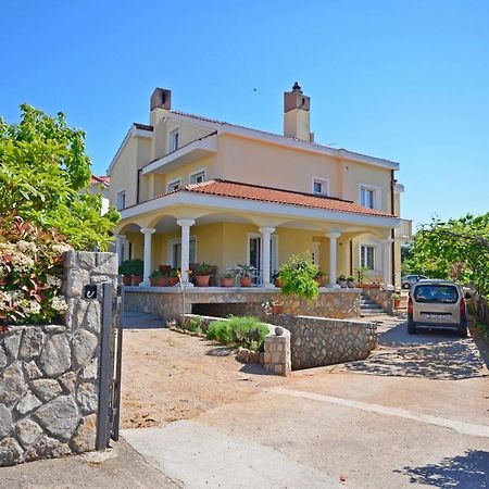 Apartments Vesna Malinska Zewnętrze zdjęcie
