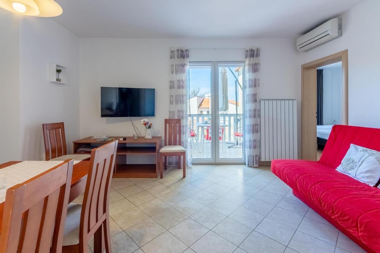 Apartments Vesna Malinska Zewnętrze zdjęcie