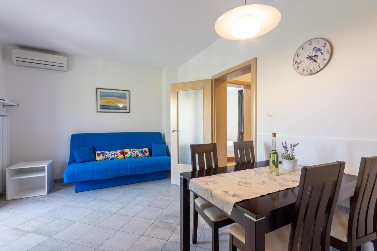 Apartments Vesna Malinska Zewnętrze zdjęcie