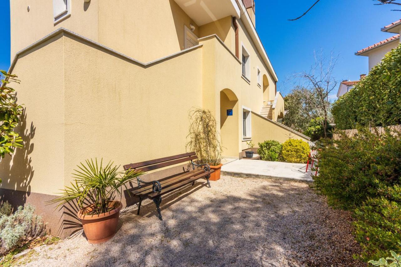 Apartments Vesna Malinska Zewnętrze zdjęcie