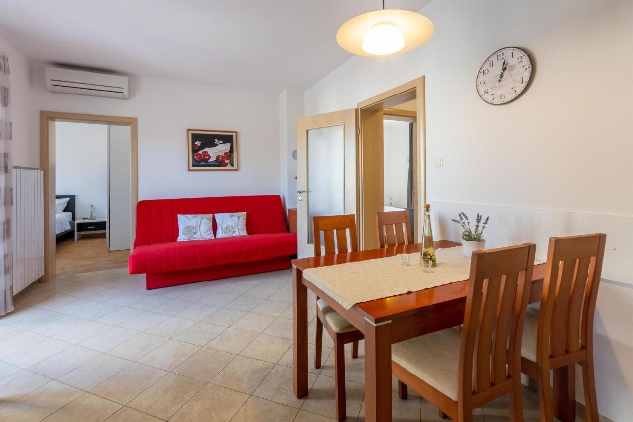 Apartments Vesna Malinska Zewnętrze zdjęcie