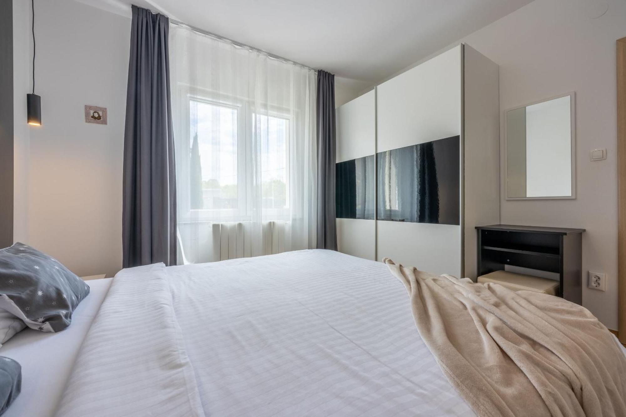 Apartments Vesna Malinska Zewnętrze zdjęcie